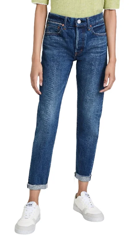 Wilbur Tapered Mid Rise Jean In Blue