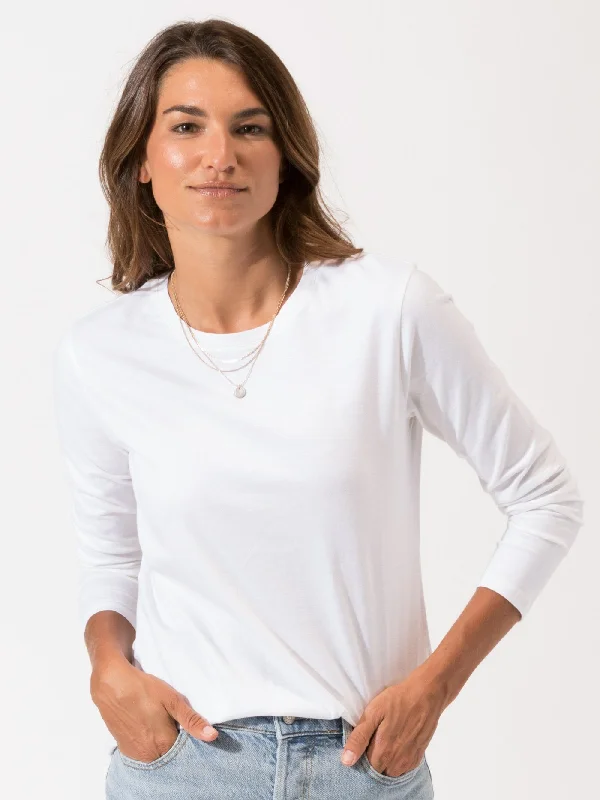 Women's Invincible Long Sleeve Scoop Neck