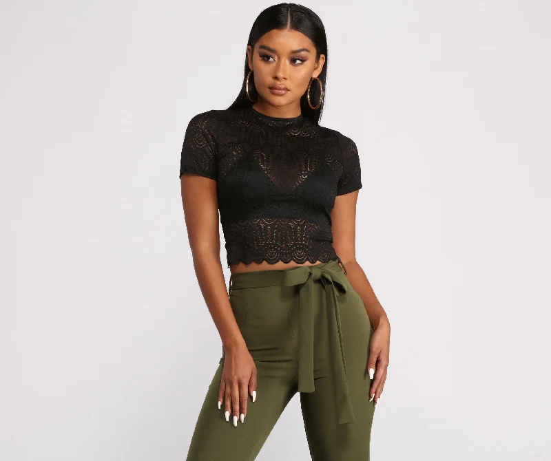 Short Sleeve Lace Crop Top